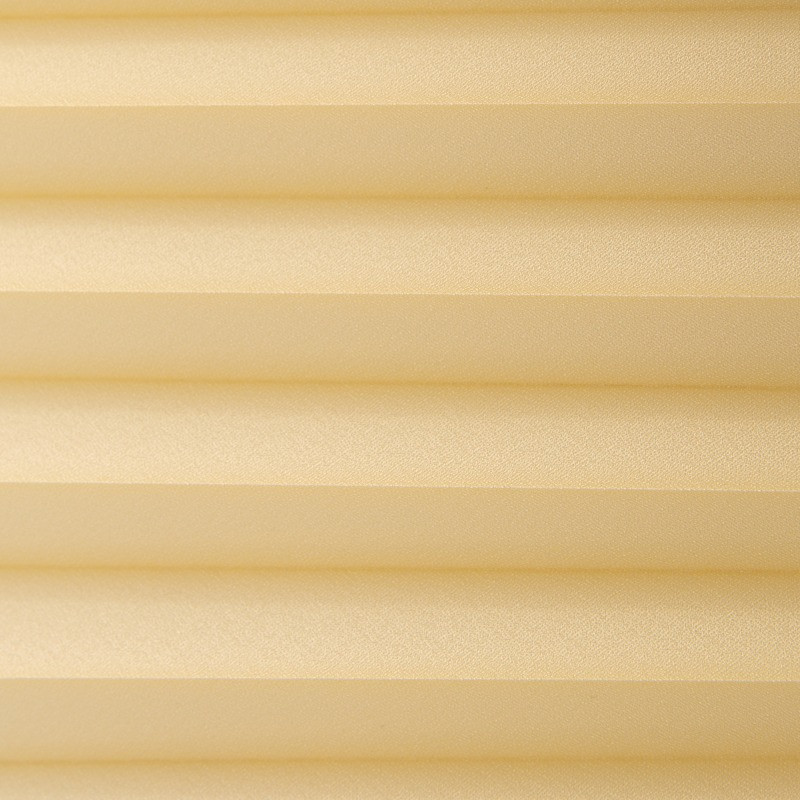 Lekko przyciemniająca P 104